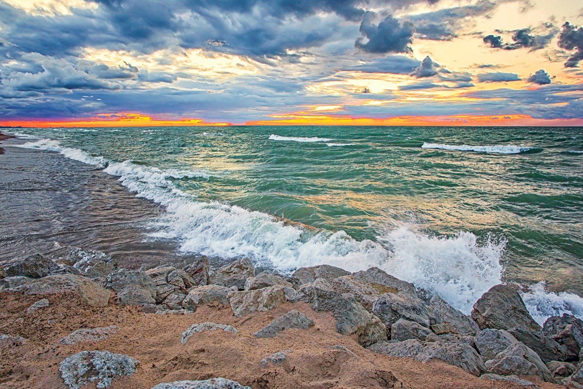 Late Lakeshore Waves