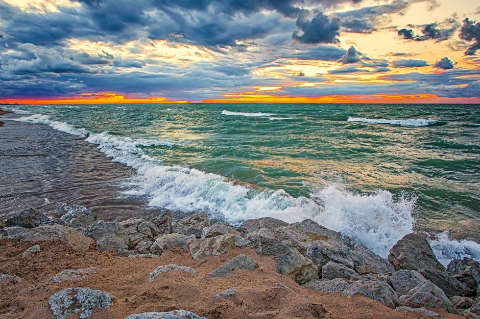 Late Lakeshore Waves
